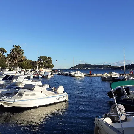 3 Etoiles Au Bord De L'eau 아파트 *