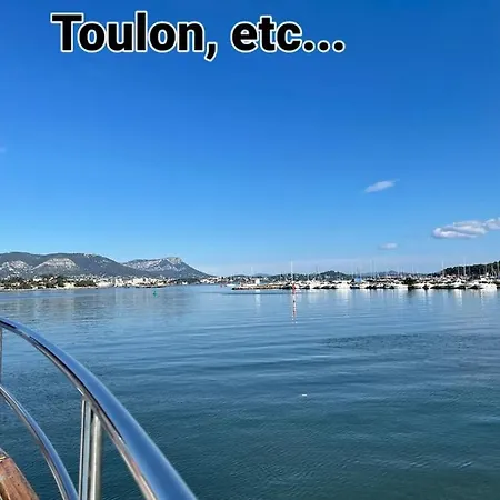 3 étoiles Au Bord De L'eau La Seyne-sur-Mer