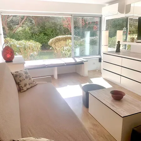 3 Etoiles Au Bord De L'eau 아파트