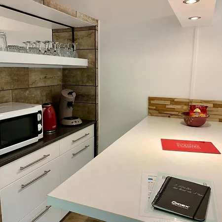 Appartement 3 étoiles Au Bord De L'eau *